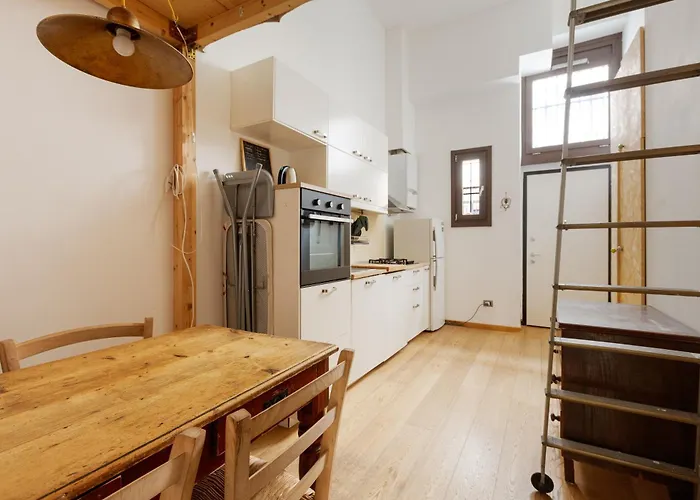 On 2 Levels Milan-crocetta M3! * Mailand