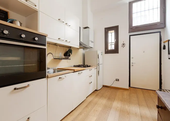On 2 Levels Milan-crocetta M3! Apartment Mailand