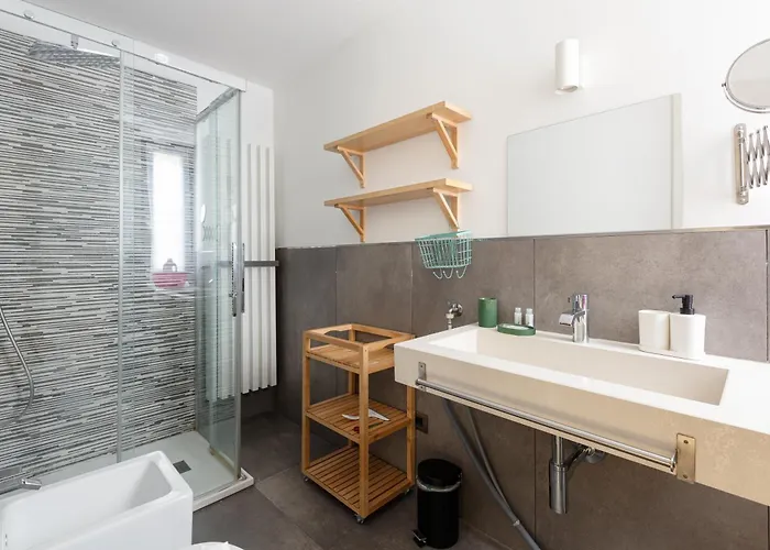 On 2 Levels Milan-crocetta M3! Apartment Mailand